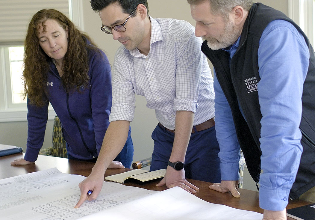 cove-animal-health-about-leadership Veterinary leadership<br />
team